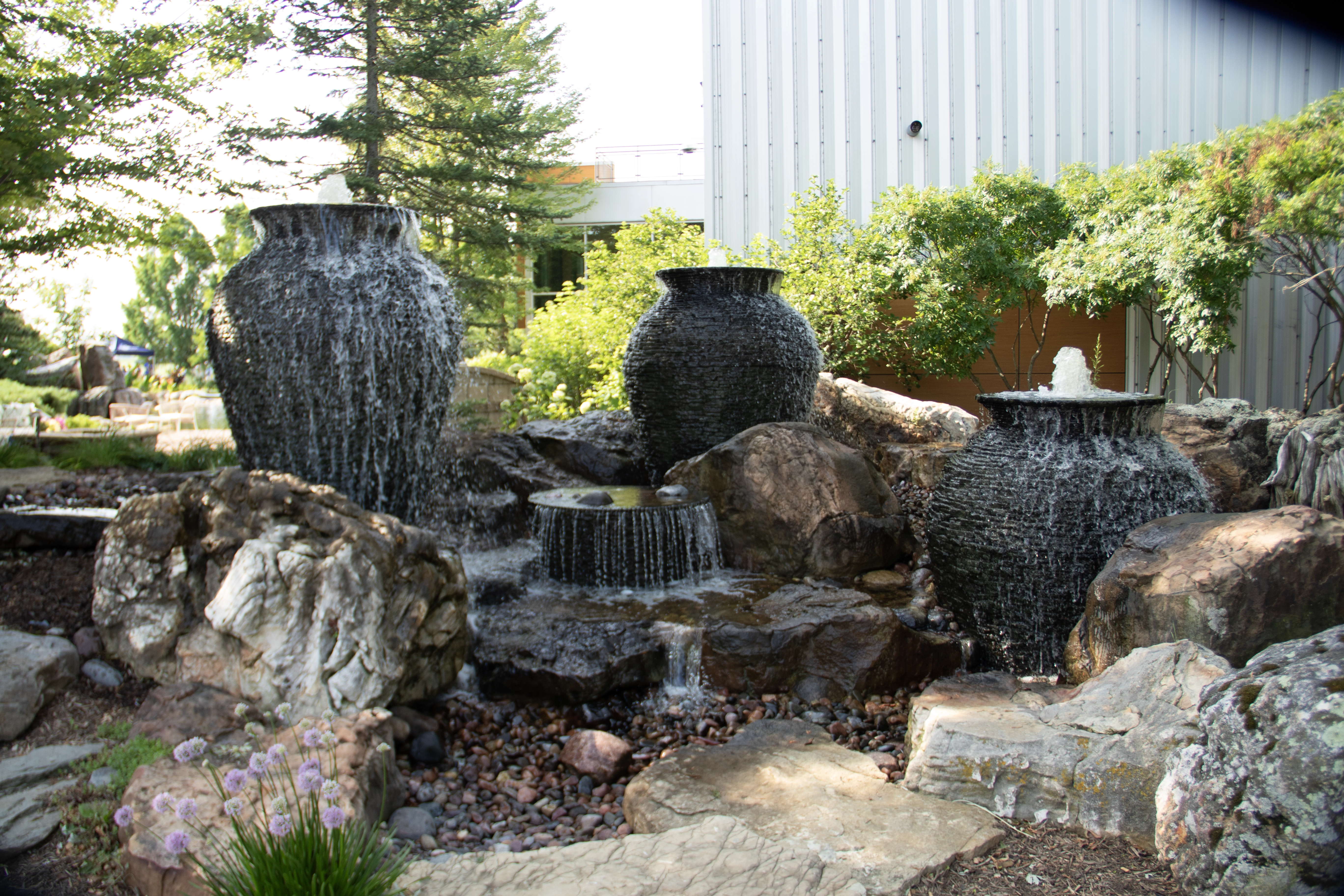 Artist of the Year fountainscape at Aqualand